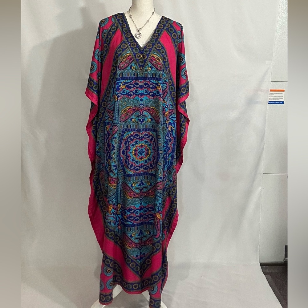 Pink and Blue Resort Wear Dress with V-Neck and Dolman Sleeves